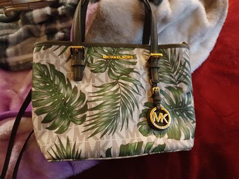 michael kors leaf bag